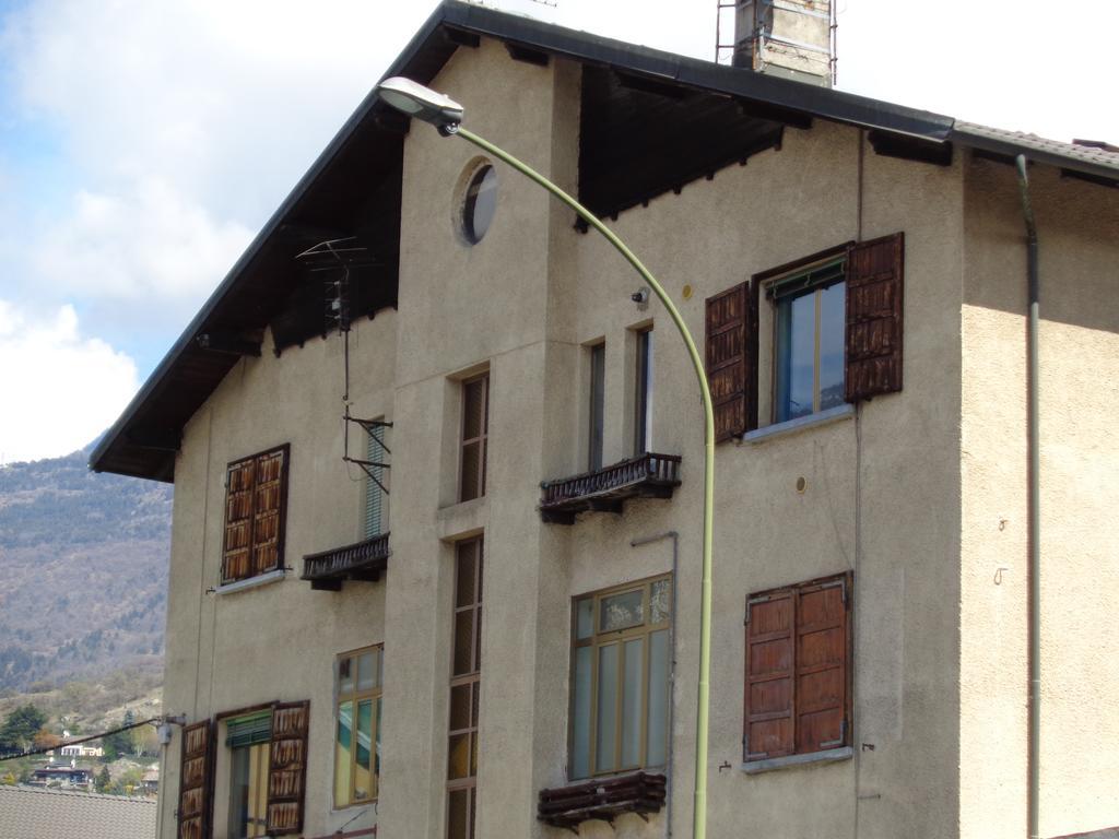 Alloggio Azzurro Cir Alloggio Turistico Vda Aosta 0099 外观 照片